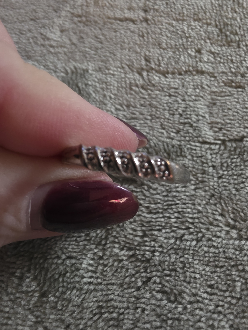 Sterling Silver Twist Band Ring with Pavé Accents - Size 11 See Pics